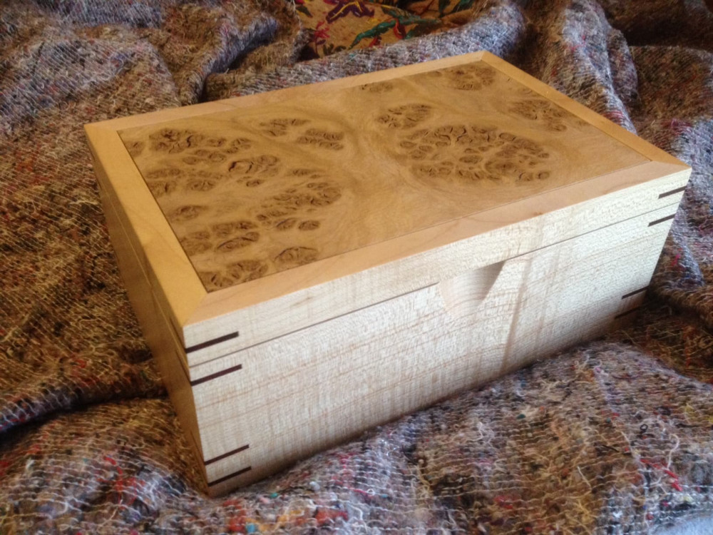 Burr Oak and Sycamore box